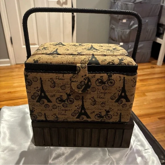 Source Unknown Eiffel Tower Sewing Box - Black and Tan - Picture 10 of 12